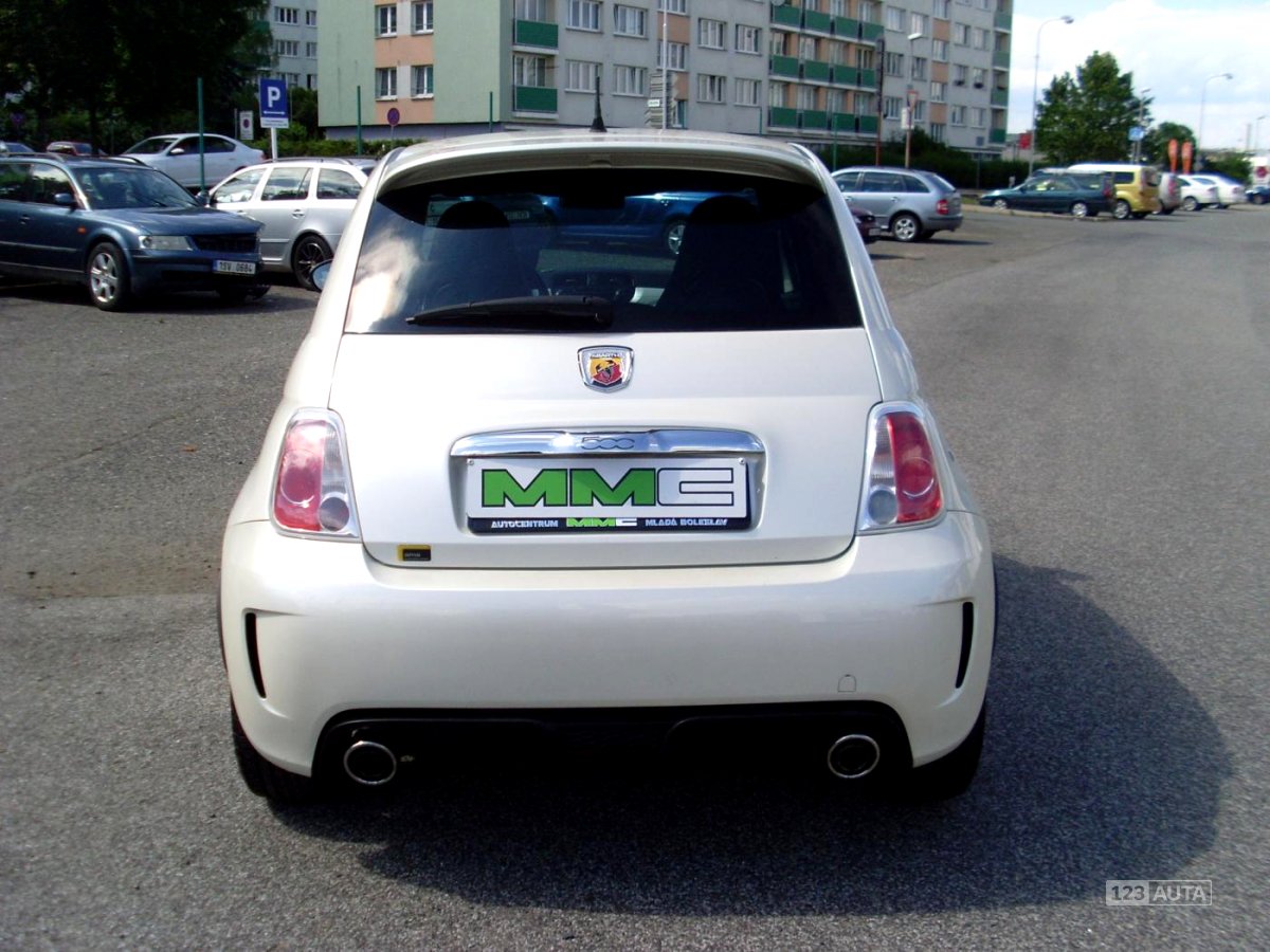 Abarth 500, 2009 - pohled č. 6