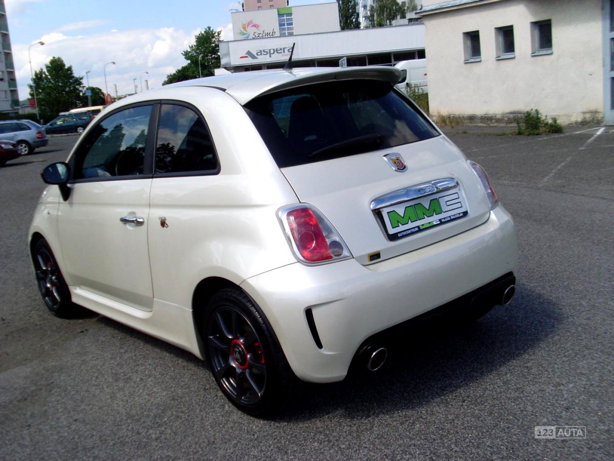 Abarth 500, 2009 - pohled č. 7