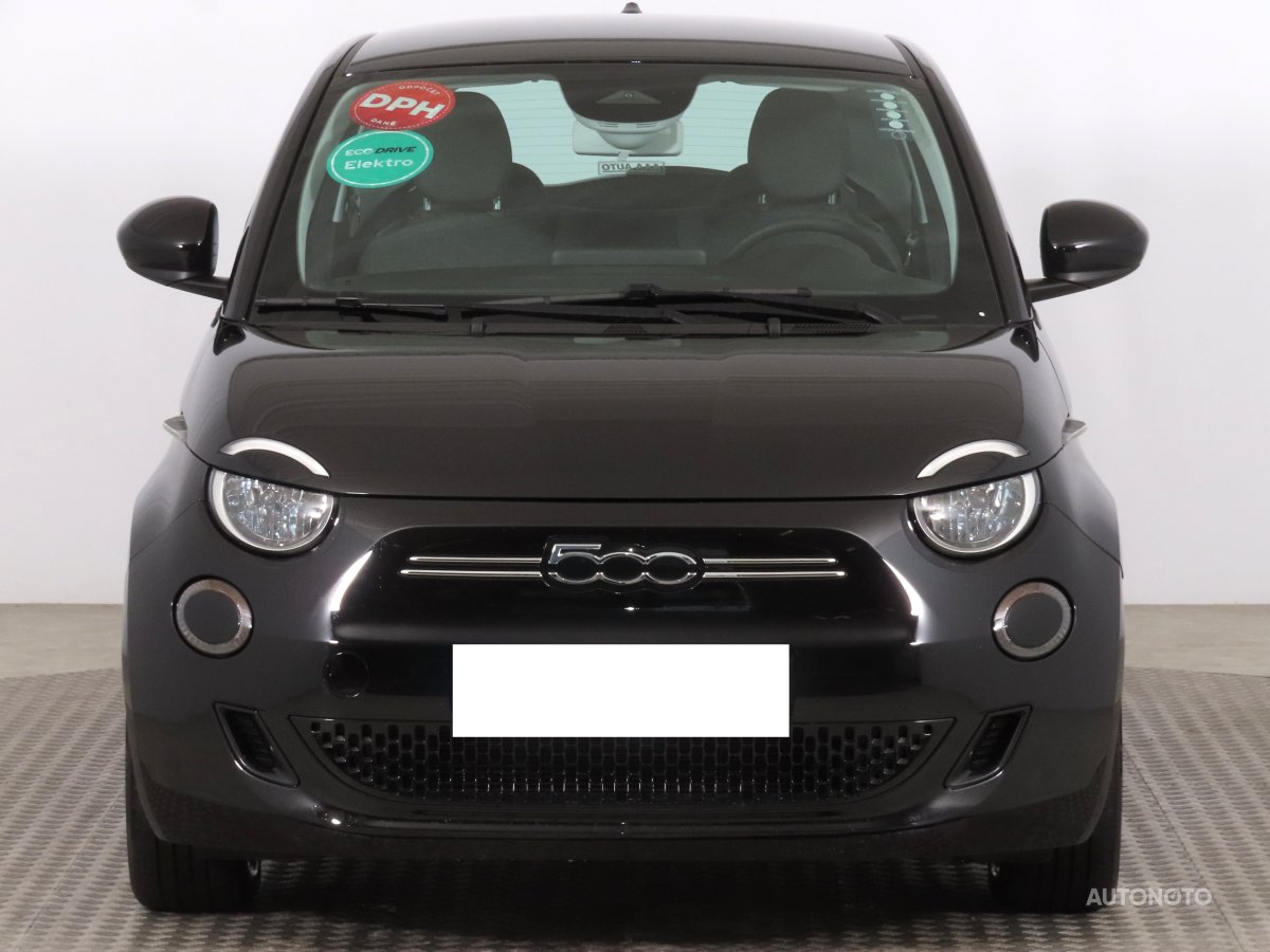 Fiat 500e, 2021 - pohled č. 2