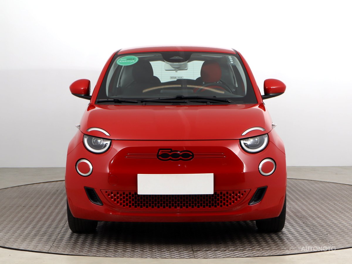 Fiat 500e, 2022 - pohled č. 2