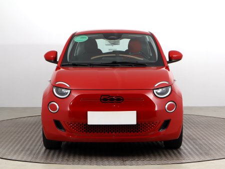 Fiat 500e, 2022 - pohled č. 2