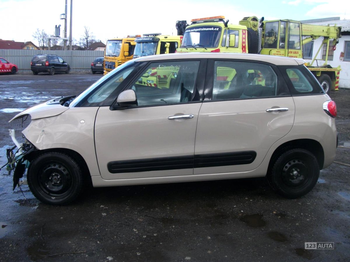 Fiat 500L, 2013 - pohled č. 3