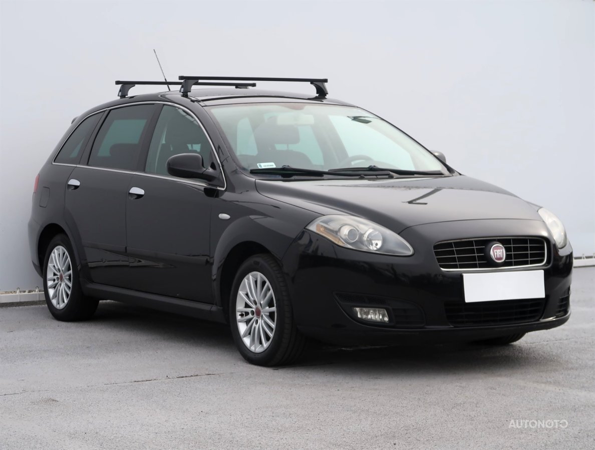 Fiat Croma, 2010 - celkový pohled