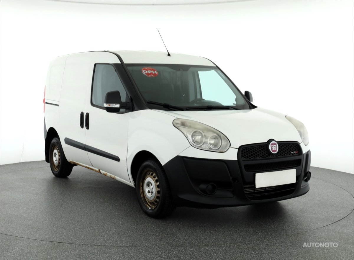 Fiat Dobló, 2010 - celkový pohled