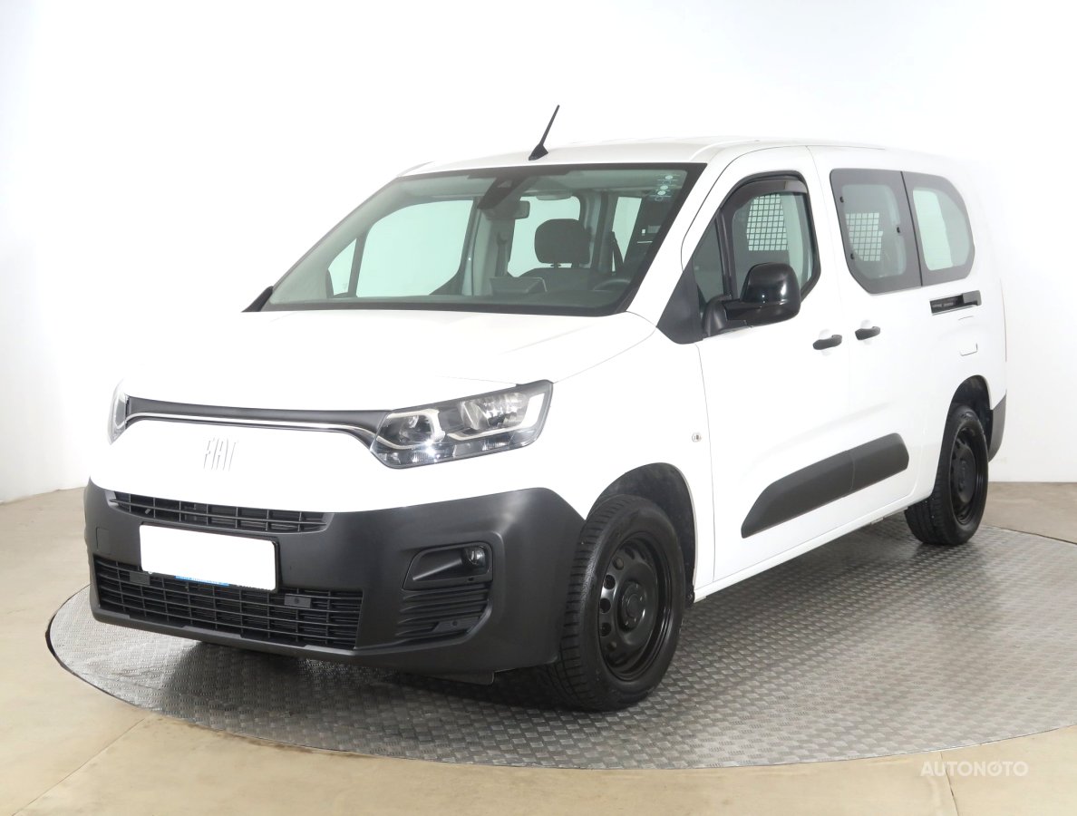 Fiat Dobló, 2023 - pohled č. 3