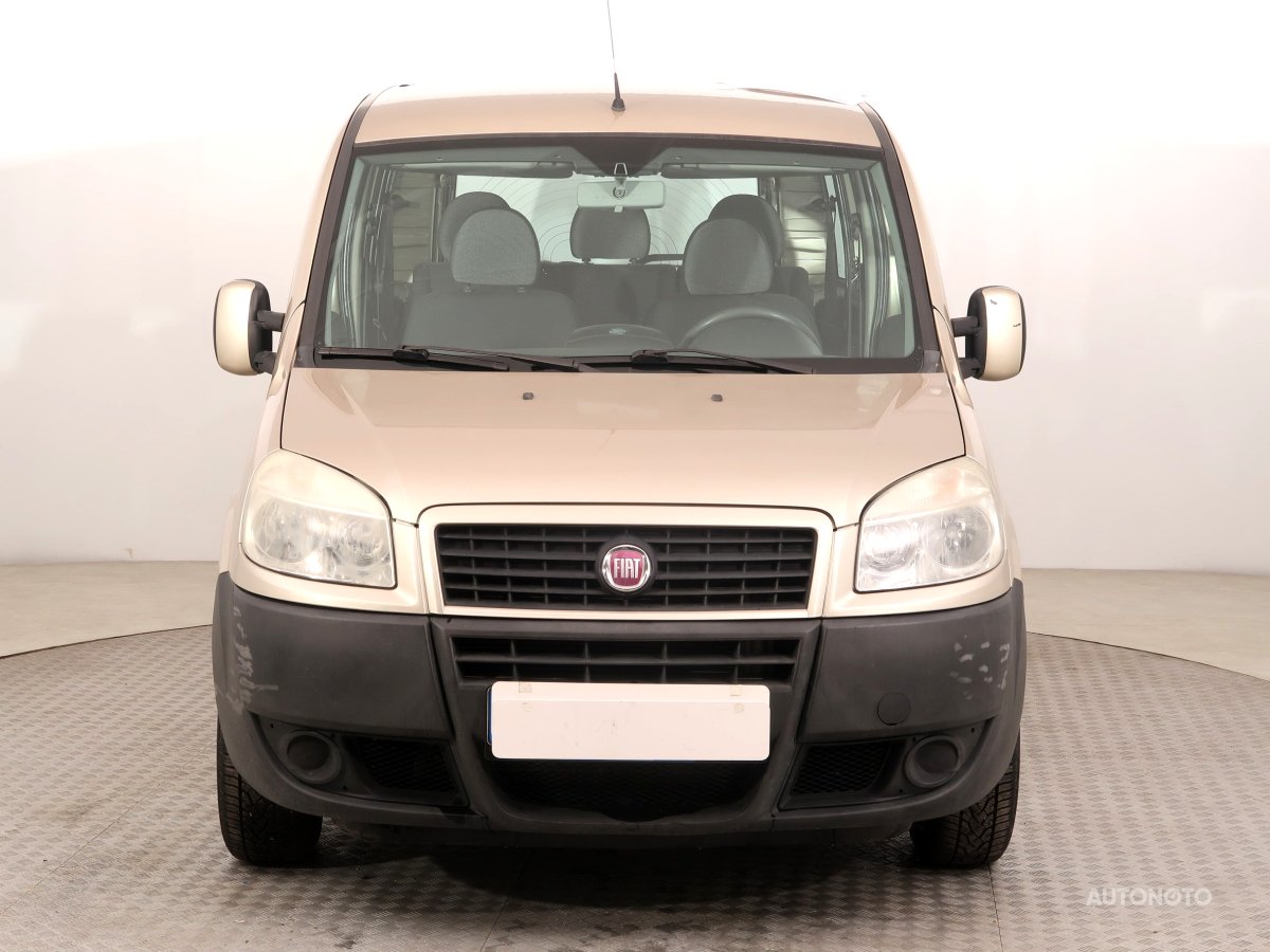 Fiat Dobló, 2010 - pohled č. 2