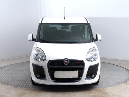 Fiat Dobló, 2013 - pohled č. 2