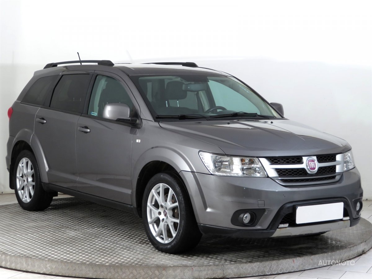 Fiat Freemont, 2012 - celkový pohled