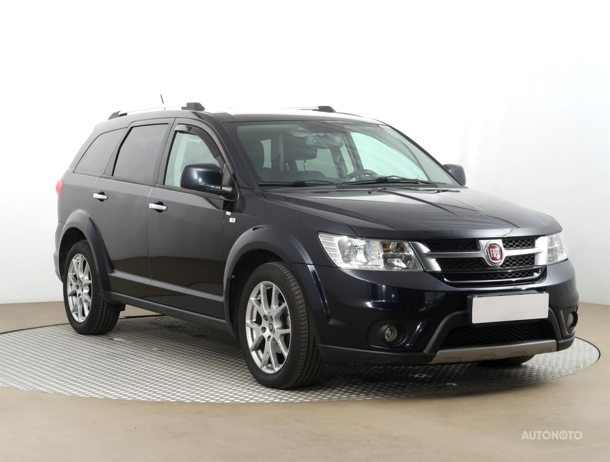 Fiat Freemont, 2012 - celkový pohled