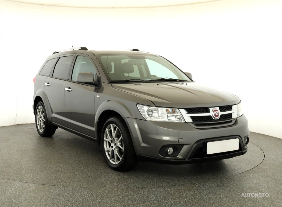 Fiat Freemont, 2013 - celkový pohled