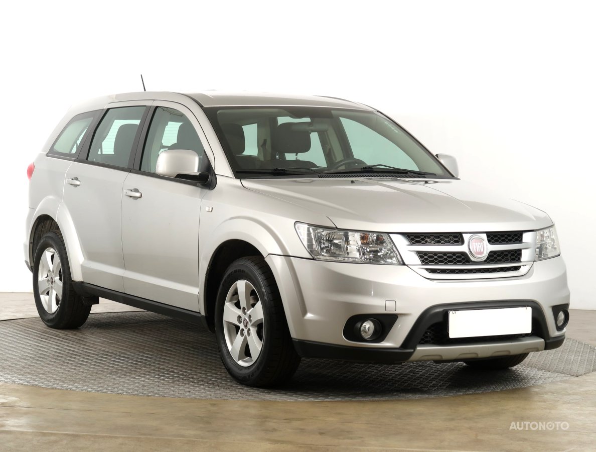 Fiat Freemont, 2011 - celkový pohled