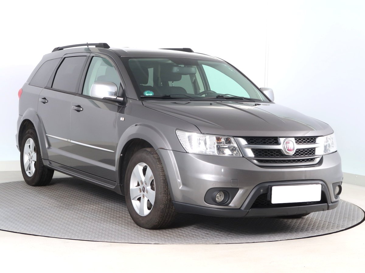 Fiat Freemont, 2012 - celkový pohled