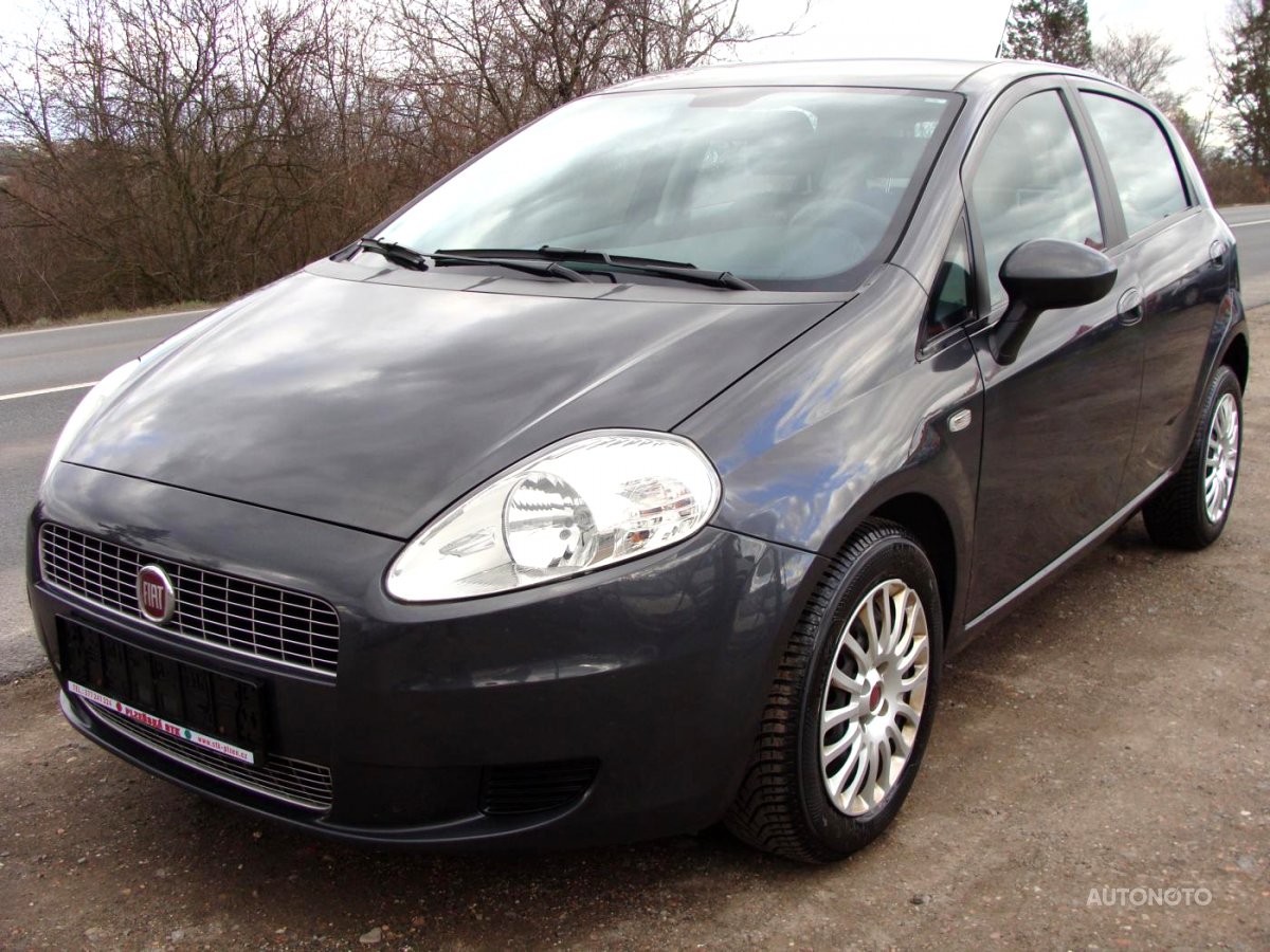 Fiat Grande Punto, 2009 - celkový pohled