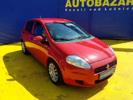 Fiat Grande Punto, 2010 - pohled č. 3