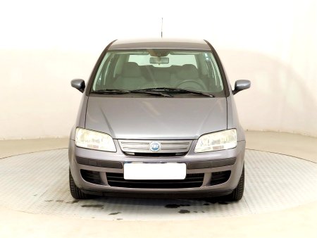 Fiat Idea, 2008 - pohled č. 2
