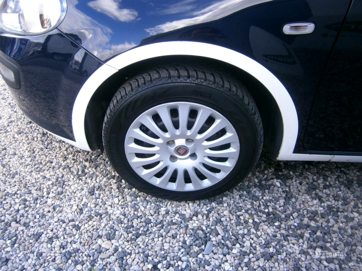 Fiat Punto Evo, 2011 - pohled č. 12