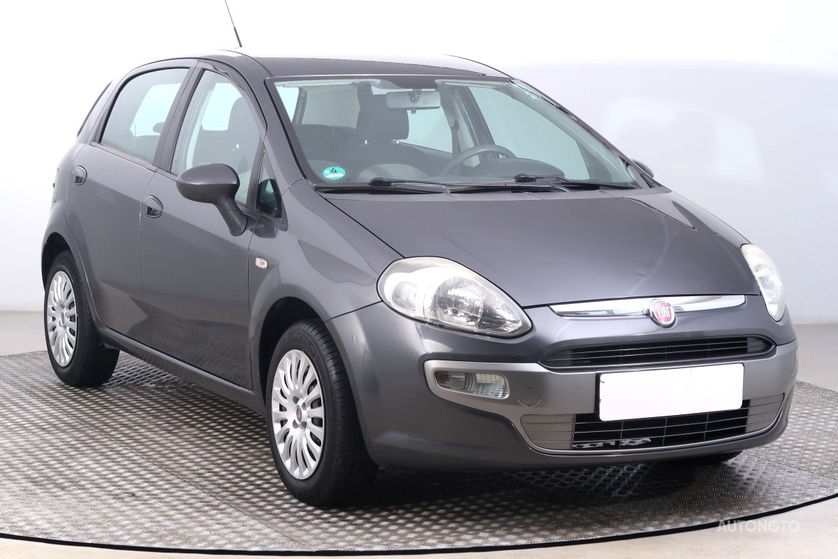 Fiat Punto Evo, 2010 - celkový pohled