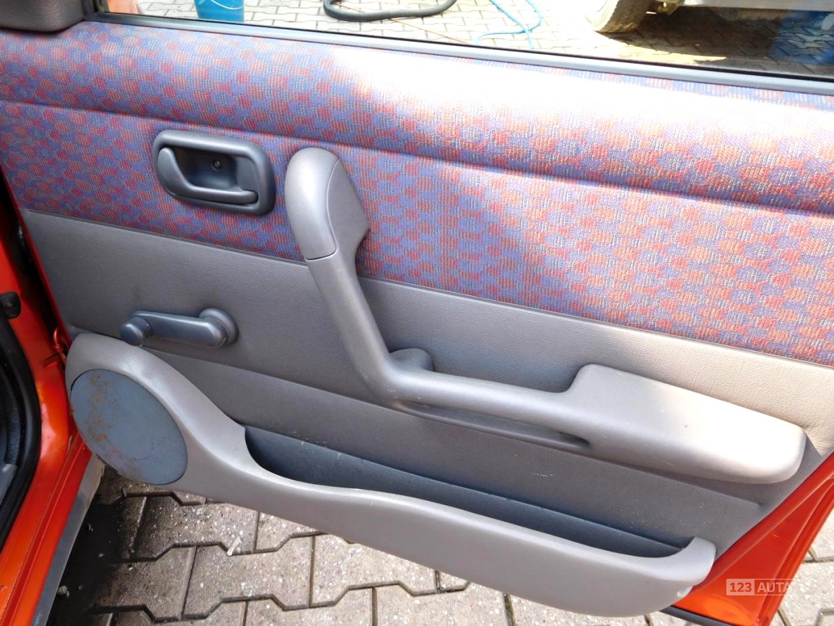 Fiat Punto, 1997 - pohled č. 11