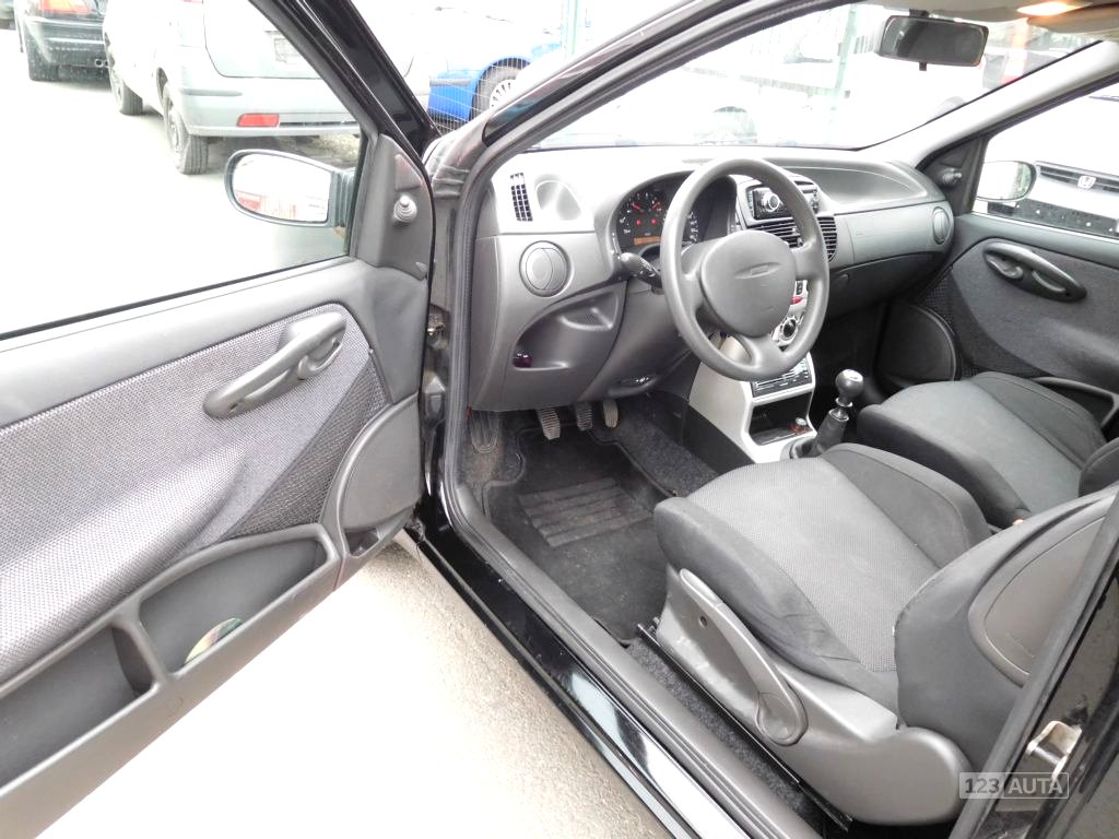 Fiat Punto, 2001 - pohled č. 12