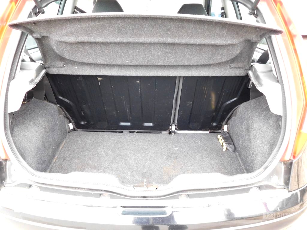 Fiat Punto, 2001 - pohled č. 16