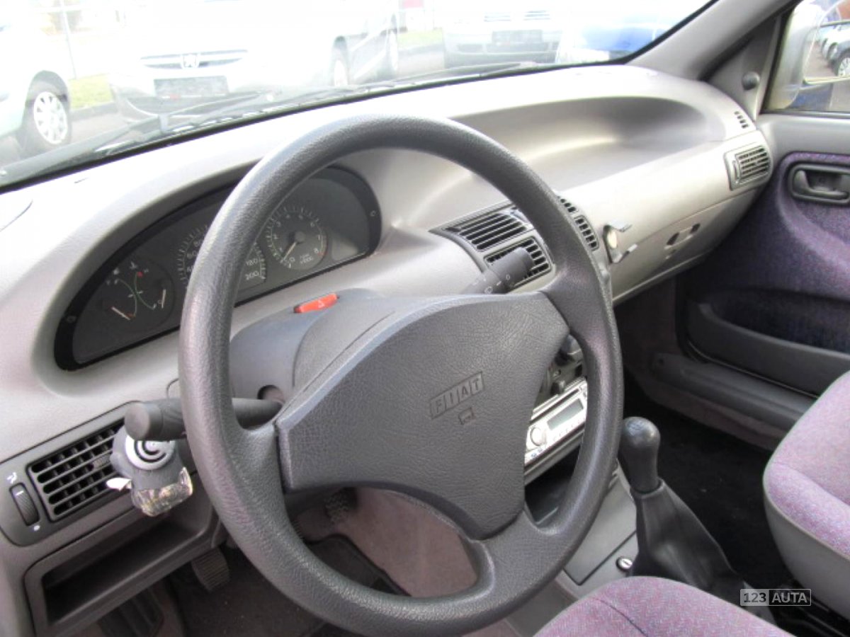 Fiat Punto, 1995 - pohled č. 11