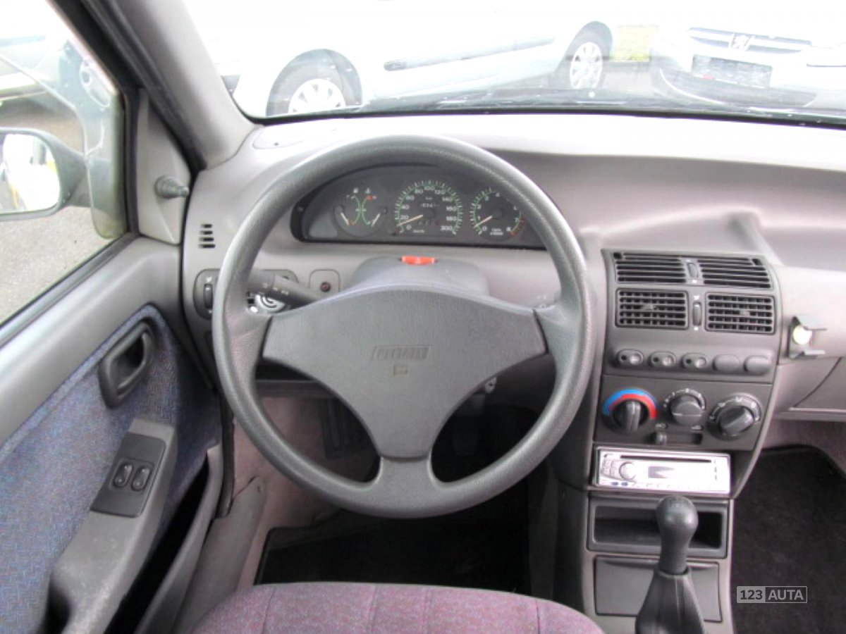 Fiat Punto, 1995 - pohled č. 21