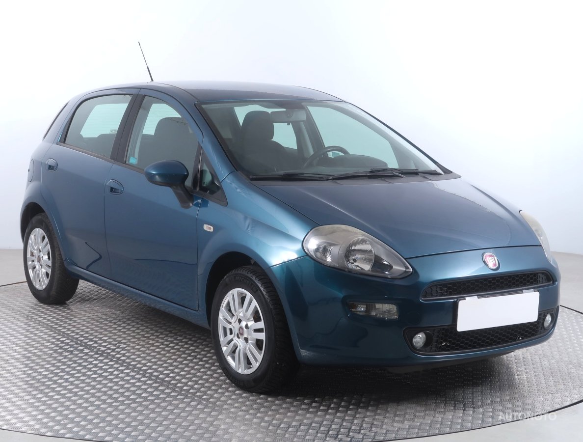 Fiat Punto, 2013 - celkový pohled