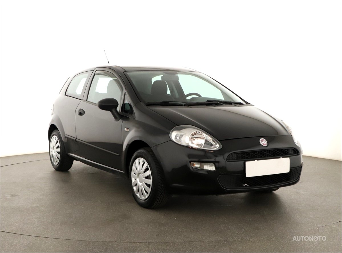 Fiat Punto, 2012 - celkový pohled