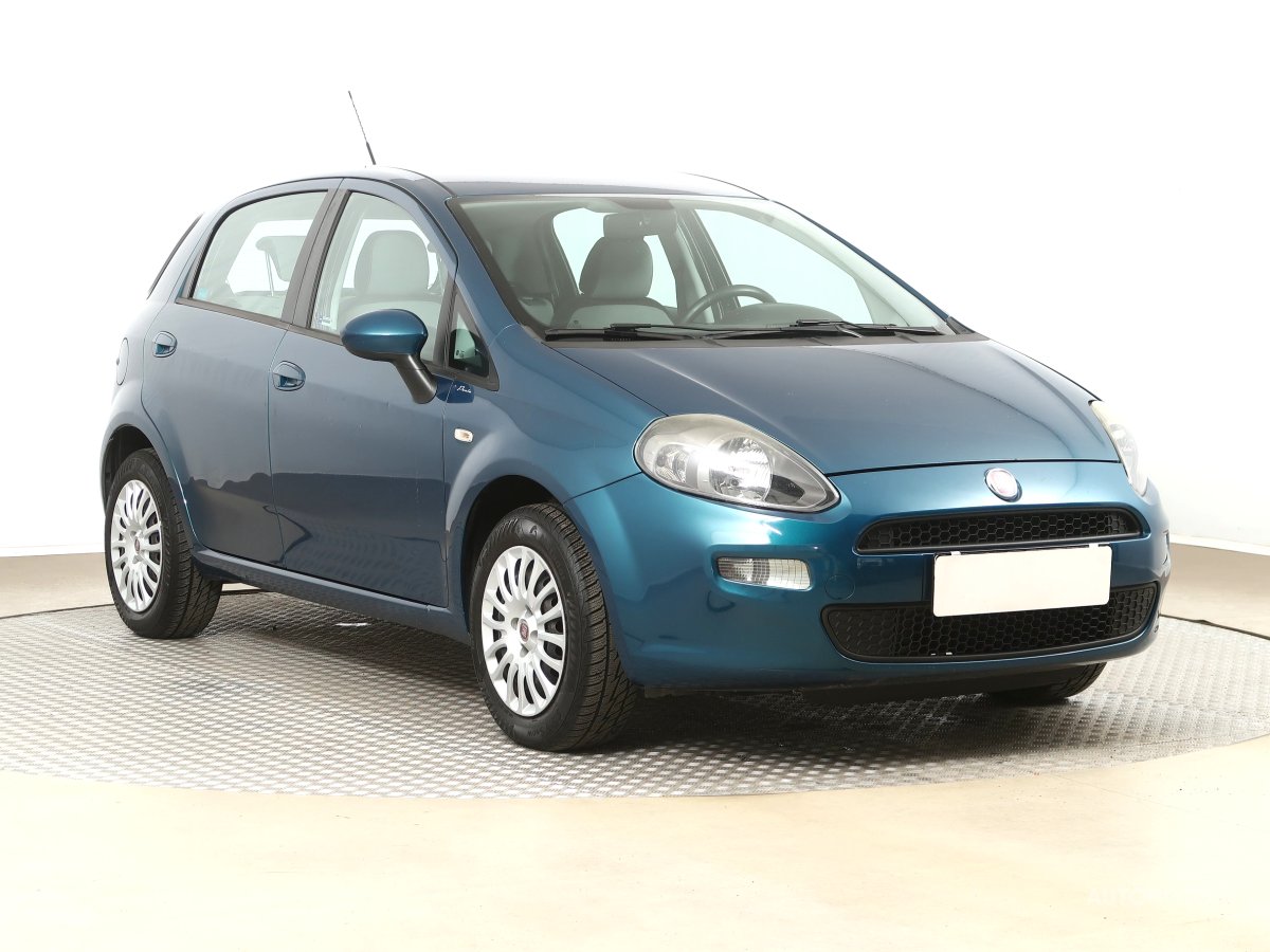 Fiat Punto, 2012 - celkový pohled