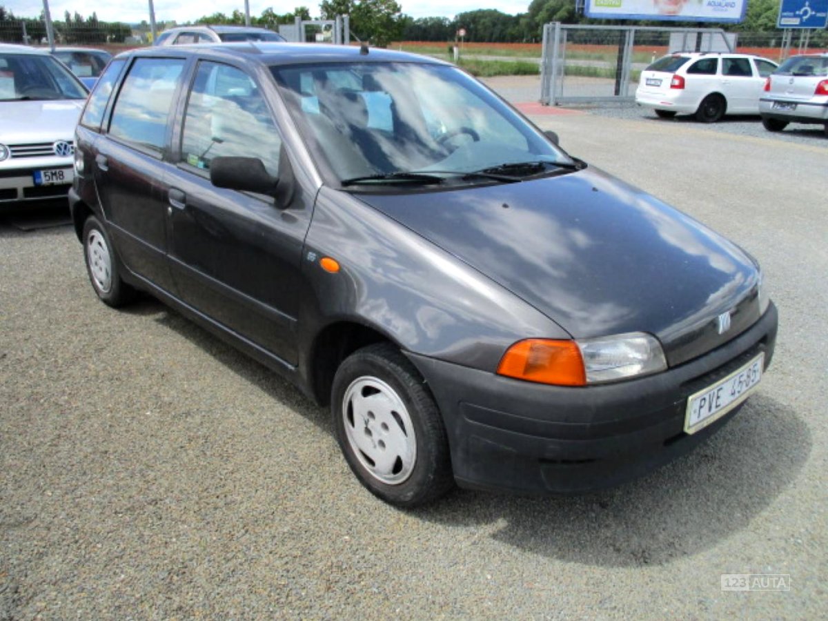 Fiat Punto, 1996 - pohled č. 1