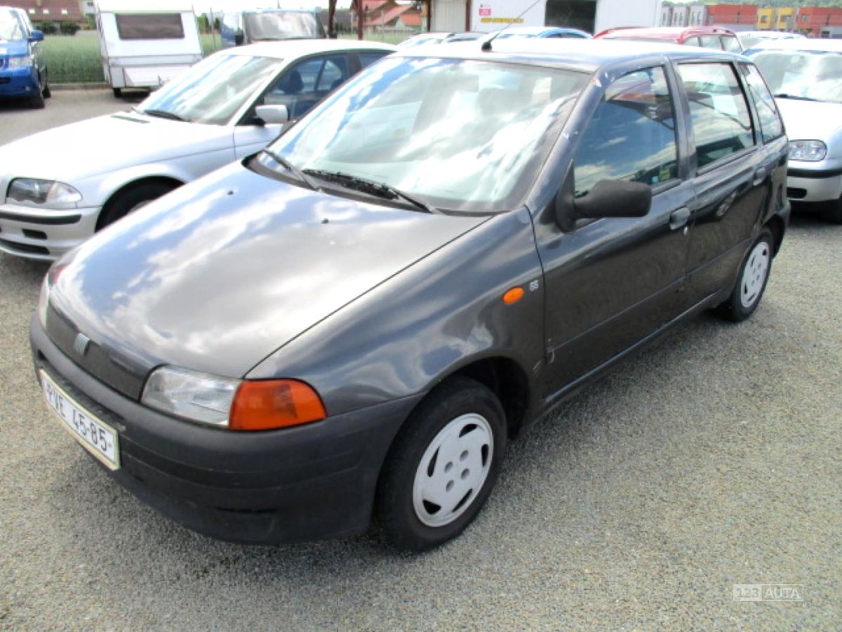 Fiat Punto, 1996 - pohled č. 2