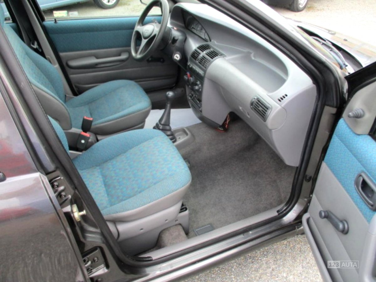 Fiat Punto, 1996 - pohled č. 9