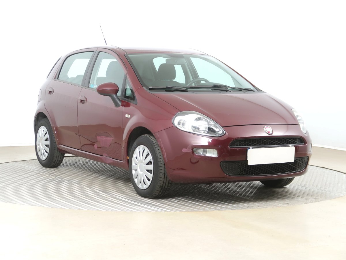 Fiat Punto, 2013 - celkový pohled