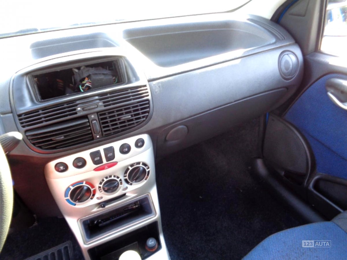 Fiat Punto, 2002 - pohled č. 11