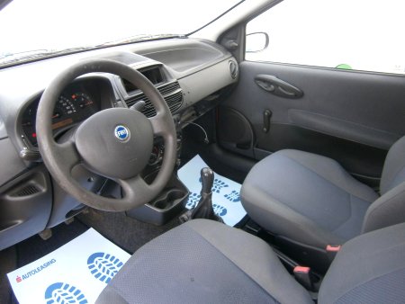 Fiat Punto, 2004 - pohled č. 9