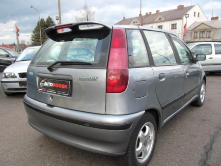 Fiat Punto, 1995 - pohled č. 4