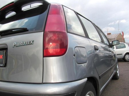 Fiat Punto, 1995 - pohled č. 9