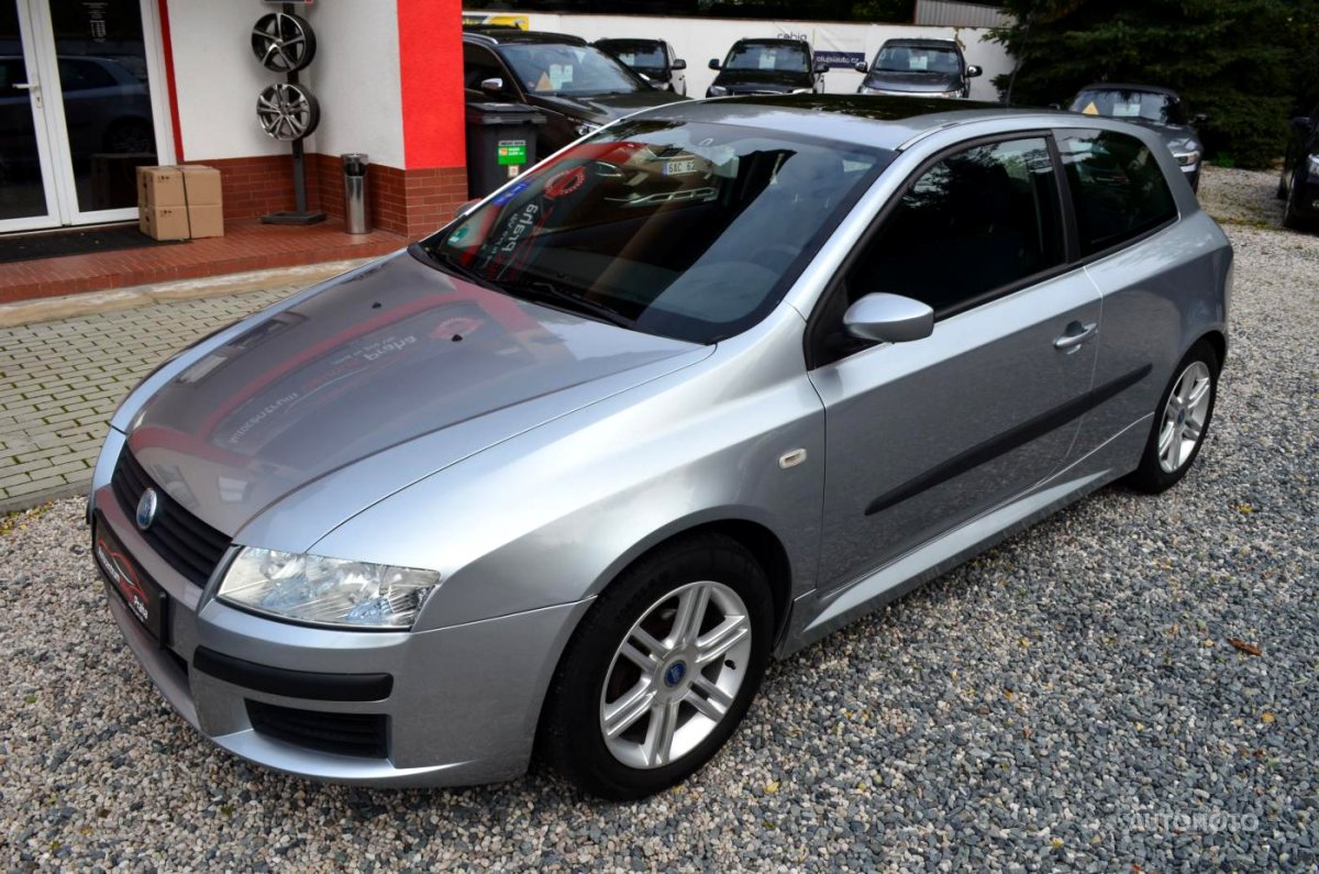 Fiat Stilo, 2005 - celkový pohled