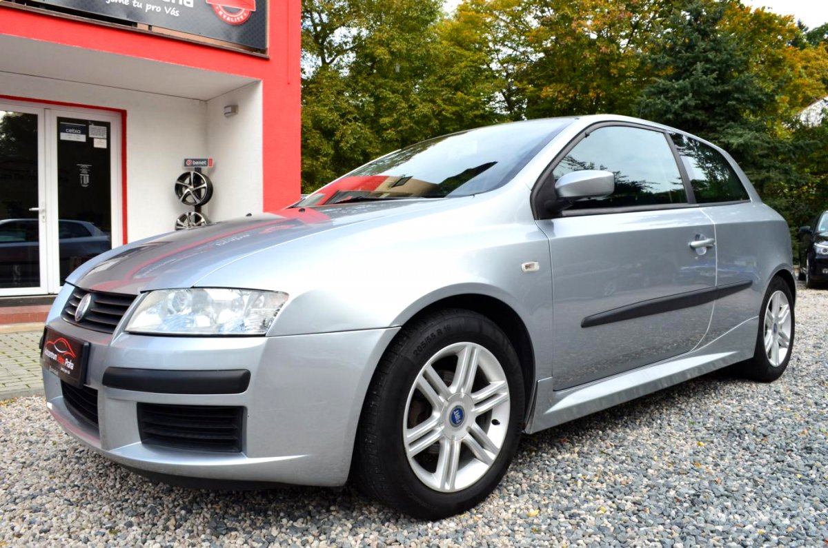 Fiat Stilo, 2005 - pohled č. 2