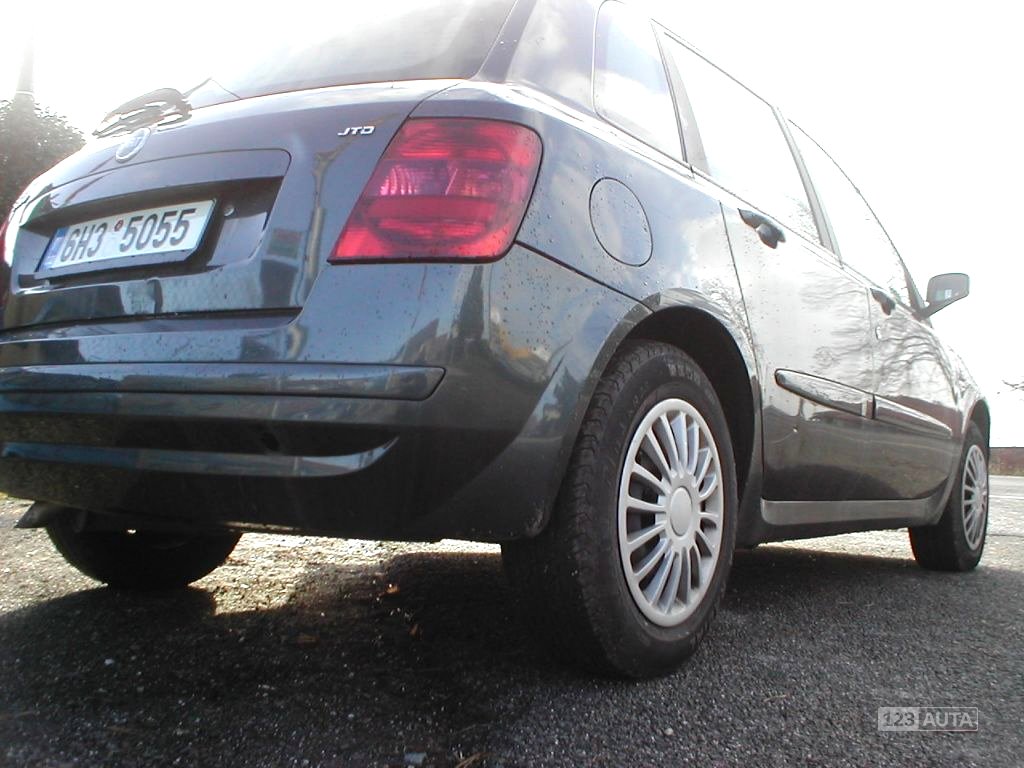 Fiat Stilo, 2004 - pohled č. 14