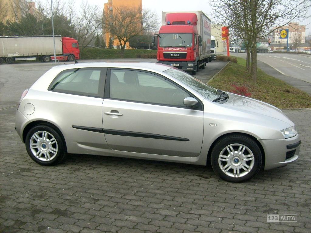 Fiat Stilo, 2003 - pohled č. 4