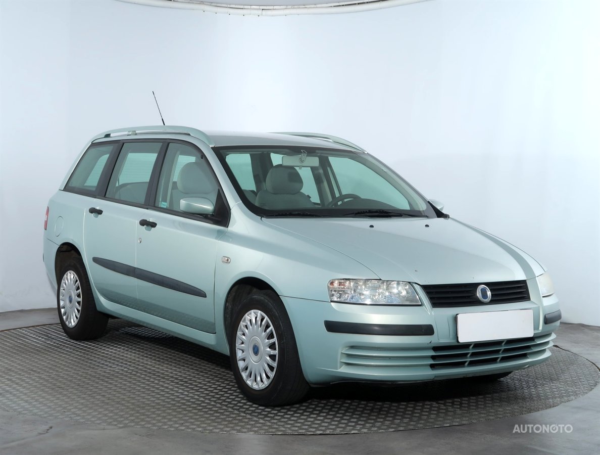 Fiat Stilo, 2004 - celkový pohled