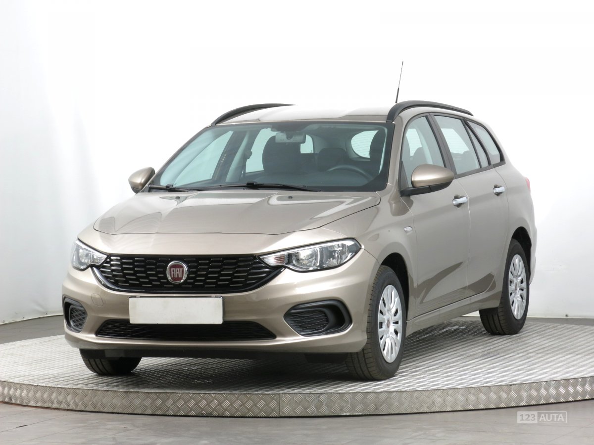 Fiat Tipo, 2017 - pohled č. 3