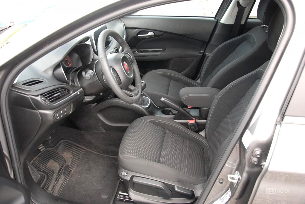 Fiat Tipo, 2017 - pohled č. 6