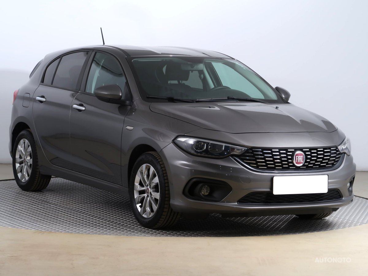 Fiat Tipo, 2018 - celkový pohled