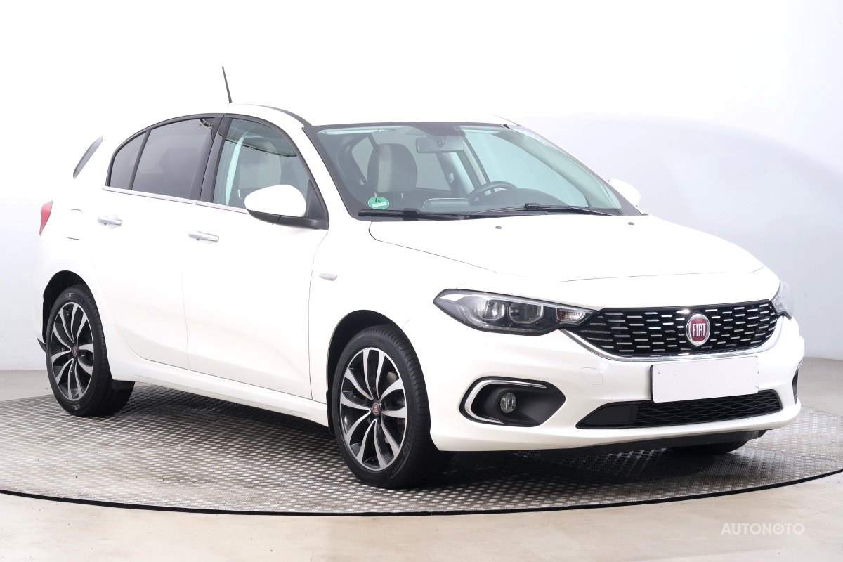 Fiat Tipo, 2017 - celkový pohled