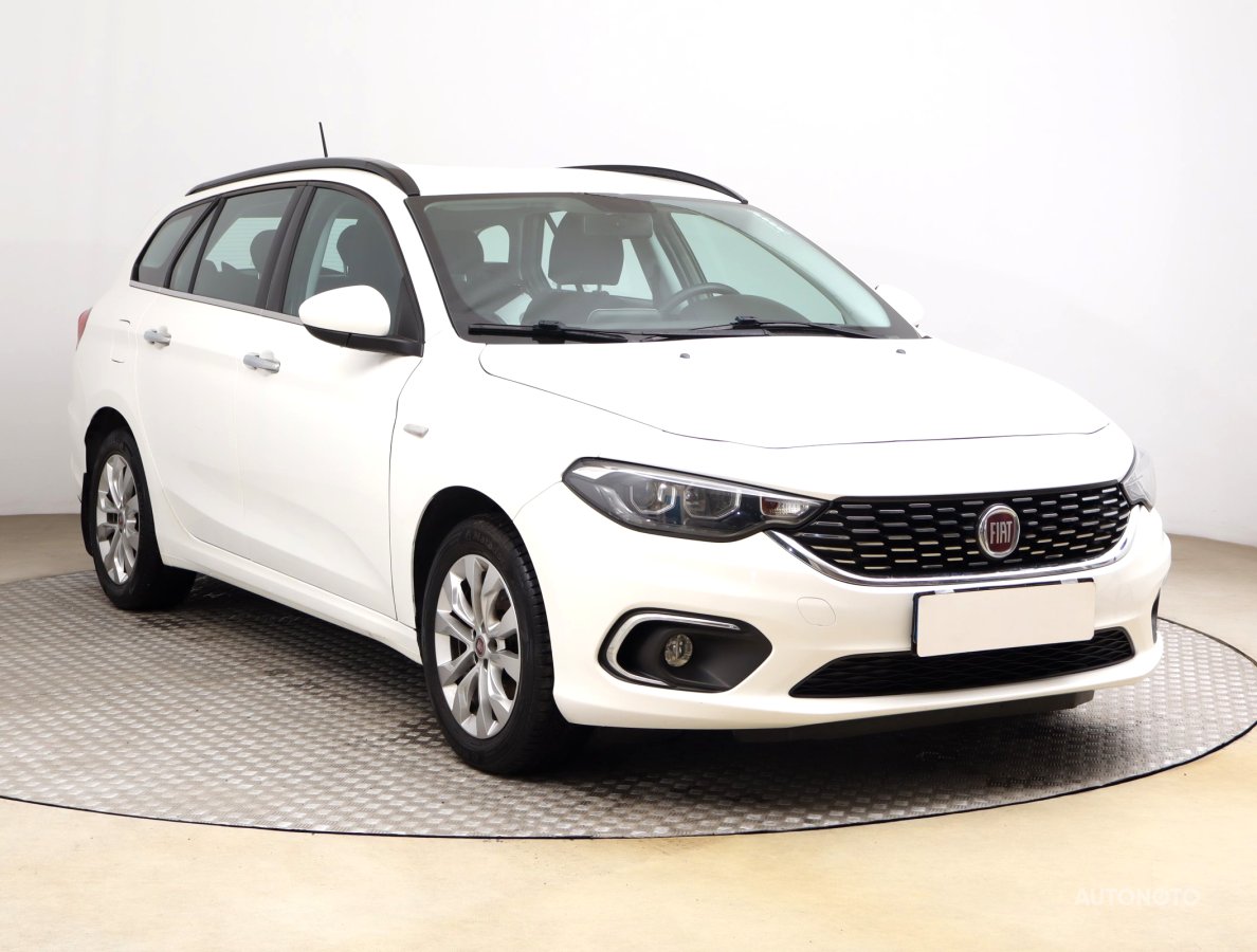 Fiat Tipo, 2019 - celkový pohled