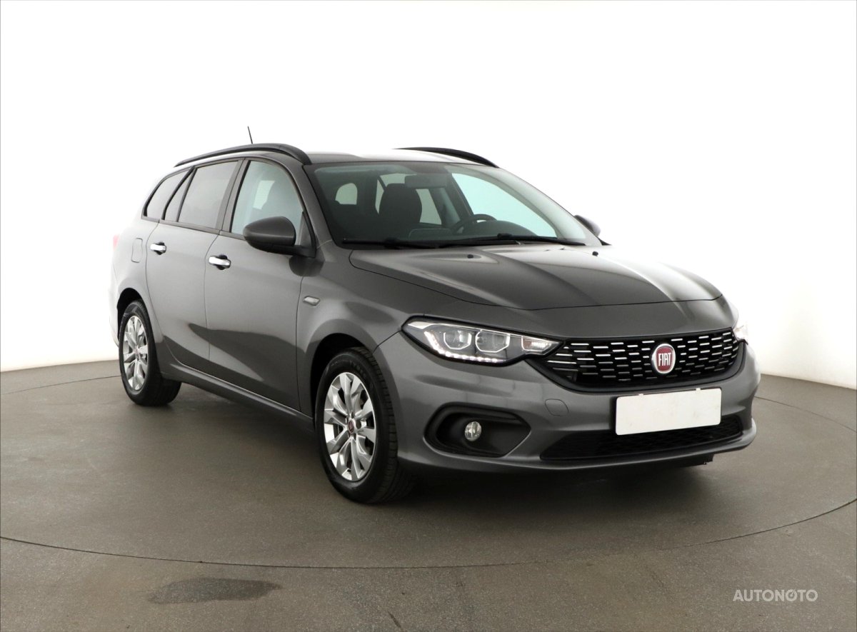 Fiat Tipo, 2019 - celkový pohled