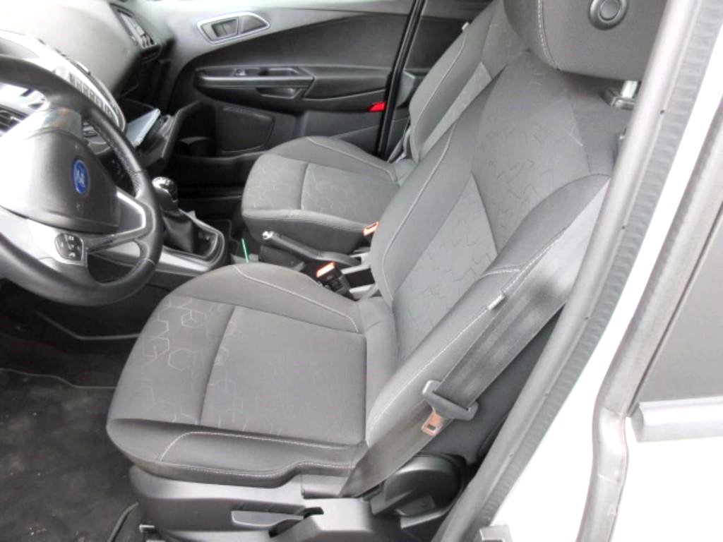 Ford B-MAX, 2017 - pohled č. 3