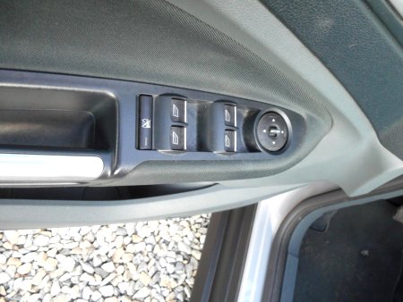 Ford C-MAX, 2011 - pohled č. 10